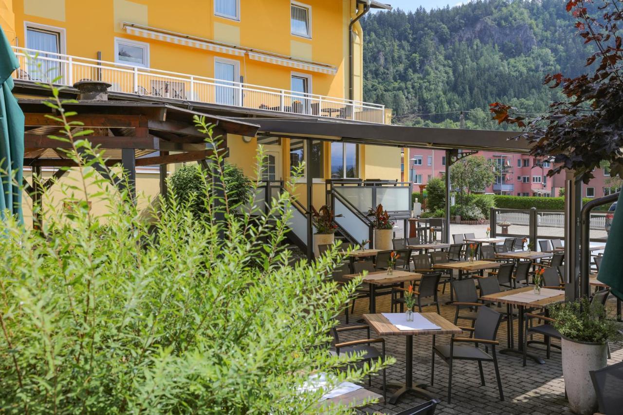 Hotel Freiensteinerhof Superior Sankt Peter-Freienstein Buitenkant foto